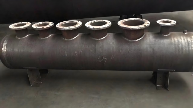 福建大口径集分水器